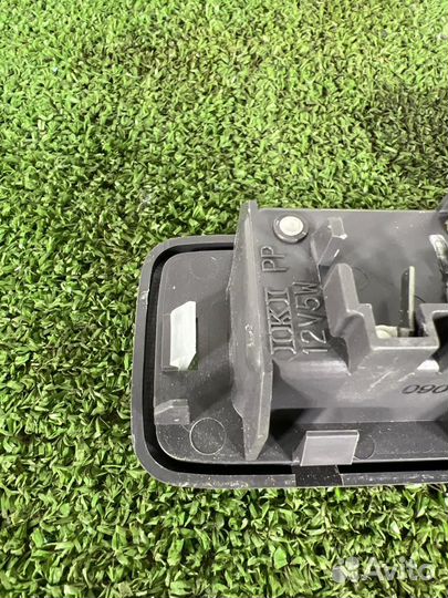 Плафон освещения багажника Toyota Celica ZZT231