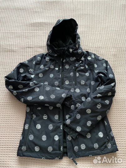 Горнолыжная куртка женская