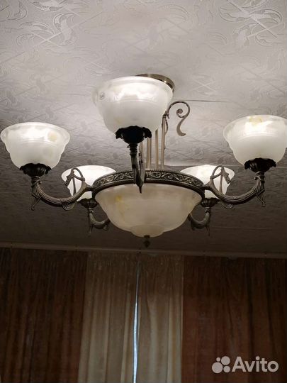 Люстра потолочная бу