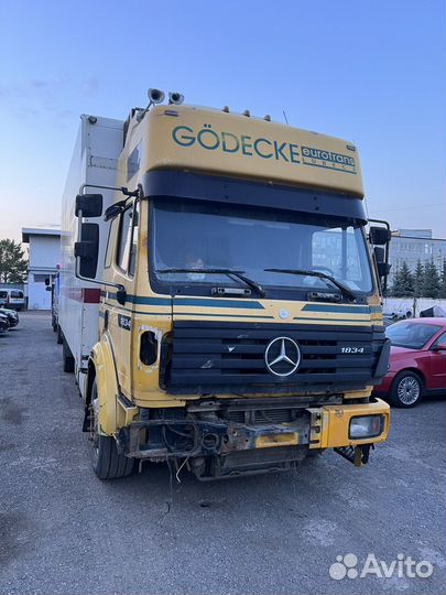 Mercedes-Benz 1834, 1995