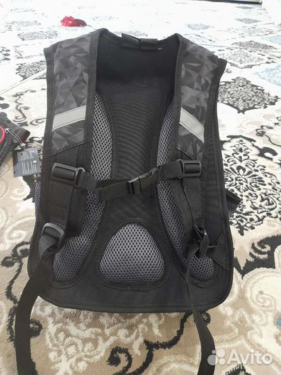 Рюкзак школьный для мальчика ортопедический новый