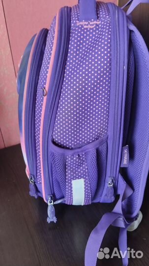 Продам рюкзак школьный