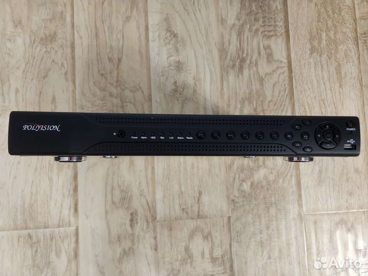 Видеорегистратор Polyvision