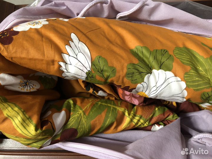 Продаю одеяло с пододеяльником новые