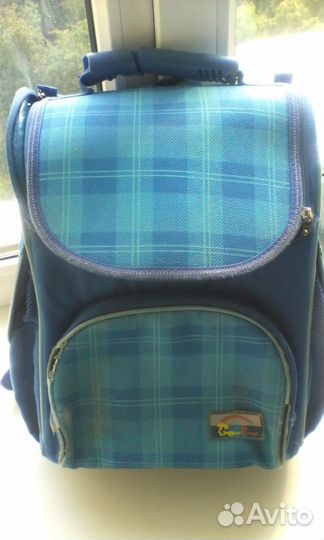 Продам новый рюкзак для подростка