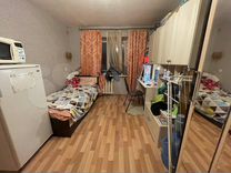 коридор общежития. комната отеля. комната общежитие уралмаш. комнату район эльмаш. комната общежитие уралмаш.