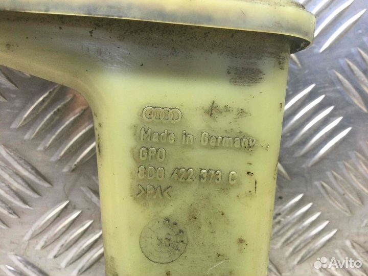 Бачок гидроусилителя Audi A4 8d0422373 AFN