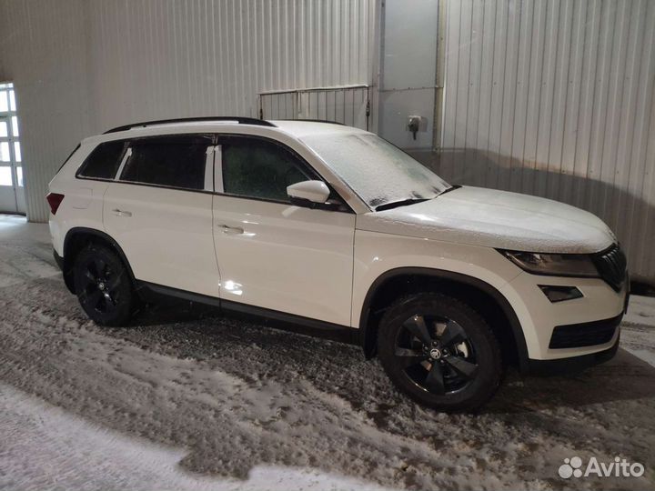 Skoda Nanuq Black R17 Оригинал Новые