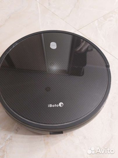 Робот пылесос
