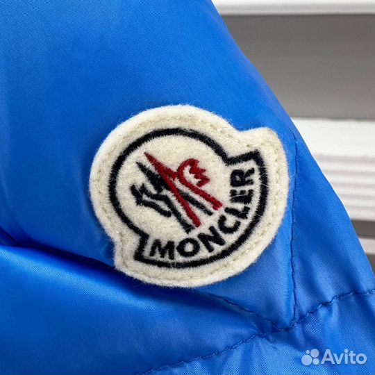 Пуховик moncler