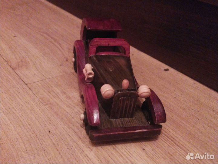 Машинки из дерева