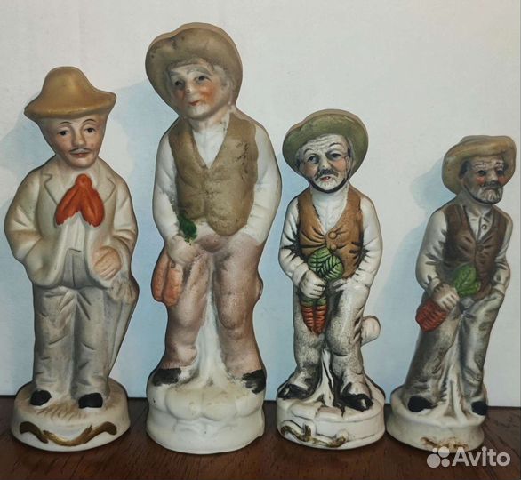 Фарфоровые статуэтки