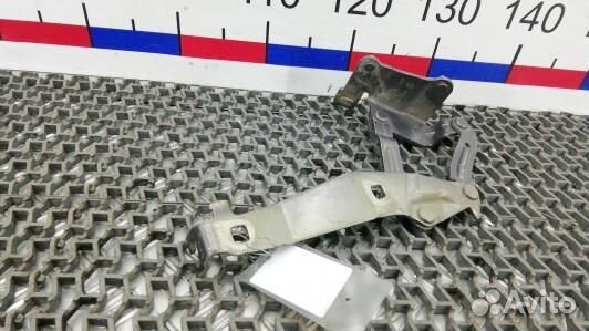 Петля капота renault scenic 2 (78U14D501)