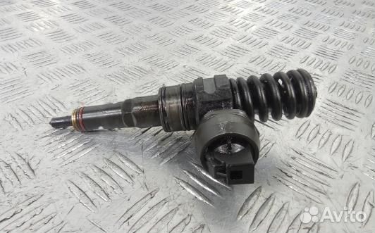 Форсунка дизельная volkswagen jetta 5 (HDN17AL03)