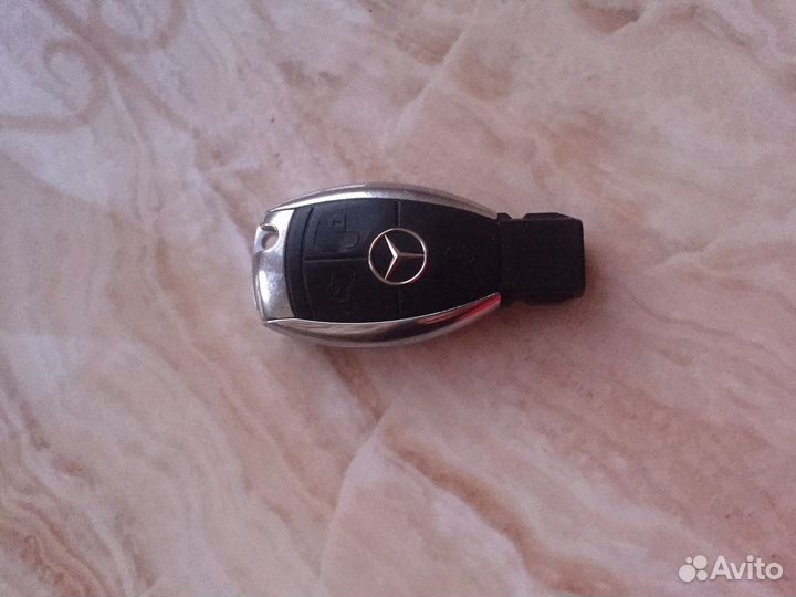 Ключ на мерседес