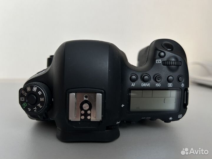 Аренда Зеркальный фотоаппарат canon 6d mark 2