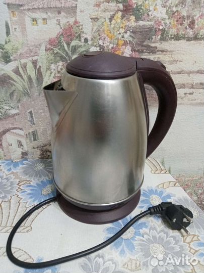 Чайник электрический, подставки для чайника