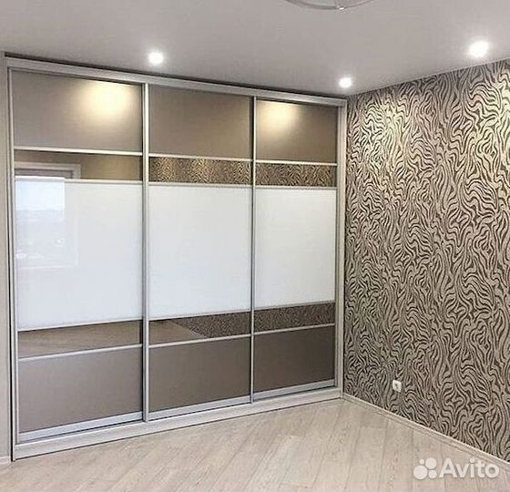 Стенка в гостиную