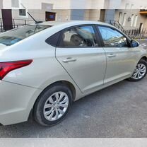 Hyundai Solaris 1.6 AT, 2018, 88 000 км, с пробегом, цена 1 490 000 руб.