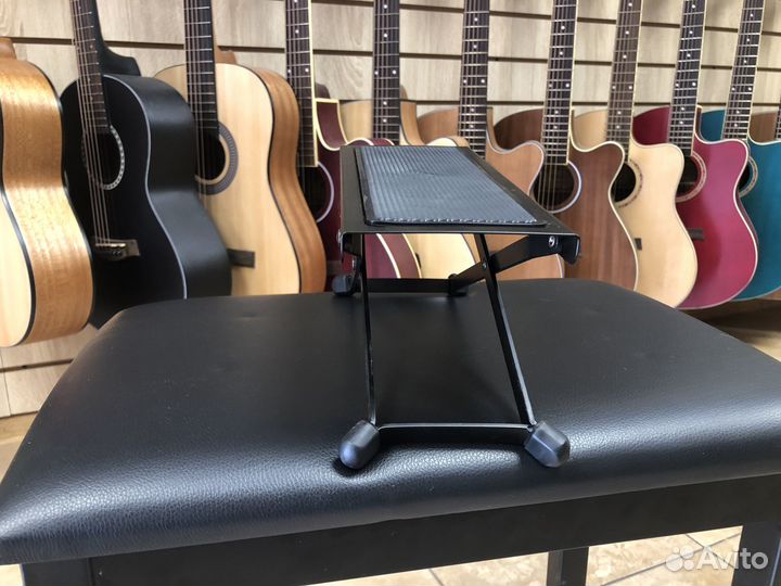 Подставка для ноги гитариста