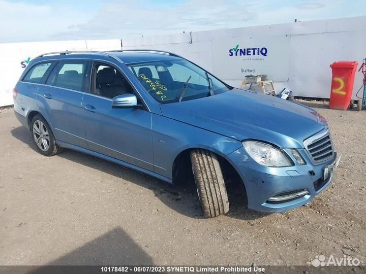 Крепление бампера заднее mercedes benz E-class W21