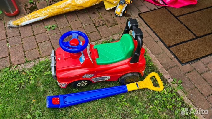 Машинка-каталка