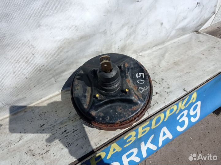 Вакуумный усилитель тормозов Mercedes 508