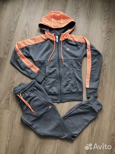 Спортивный костюм; женская ветровка для бега