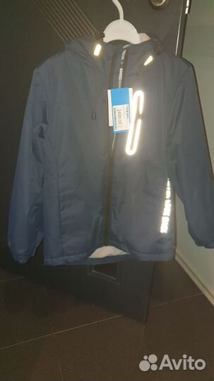 Куртка демисезонная Новая 134 р-р