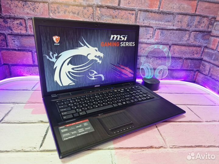 Ноутбук MSI Core i5 12Gb GTX850M SSD + 1Tb 17.3