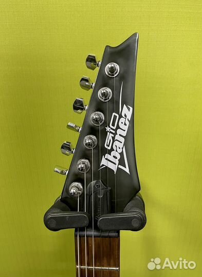 Электрогитара Ibanez с комбиком Roland
