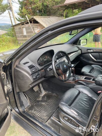 BMW X5 4.4 AT, 2000, 266 650 км