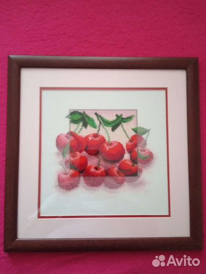 Картины вышитые Вишни клубника слива
