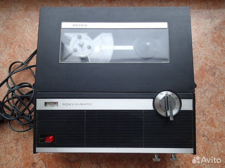 Ретро магнитофон катушечный sony TC-210антикварный