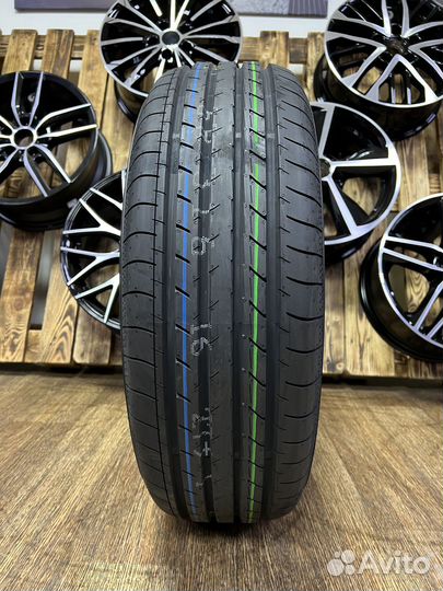 Yokohama BluEarth-GT AE-51 225/40 R18 92W