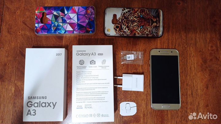 Samsung Galaxy A3 (2017) SM-A320F Single Sim, 2/16 ГБ