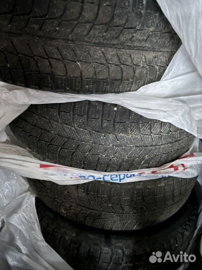 Michelin X-Ice XI3 205/60 R16 96H