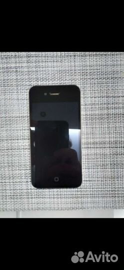 iPhone 4S, 16 ГБ