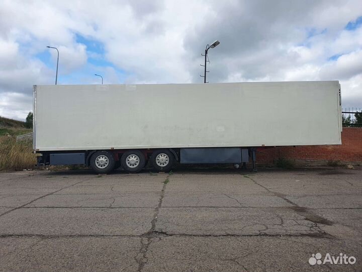 Полуприцеп рефрижератор Trailor Рефрижератор, 2000