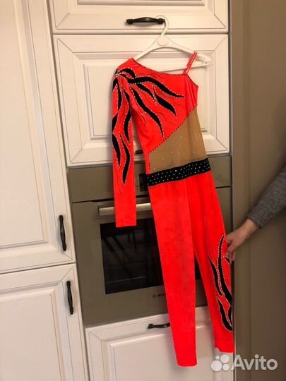 Комбинезон для художественной гимнастики