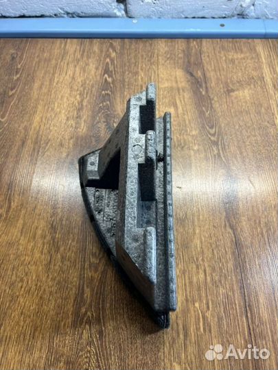 Карман багажника задний правый Volvo Xc90