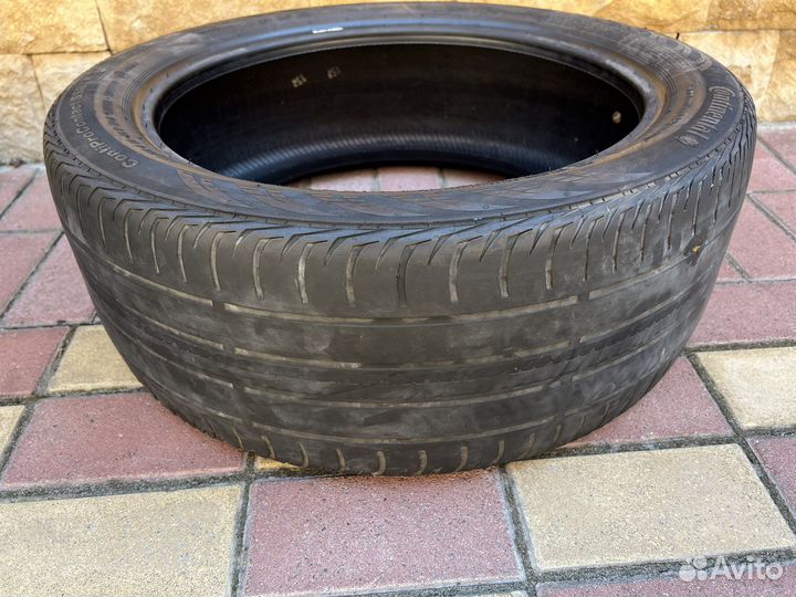 Barum Bravuris 5HM 215/50 R17