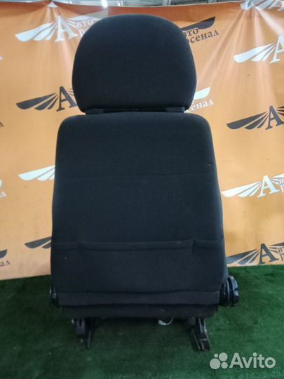 Сиденье переднее правое LADA Priora 2008