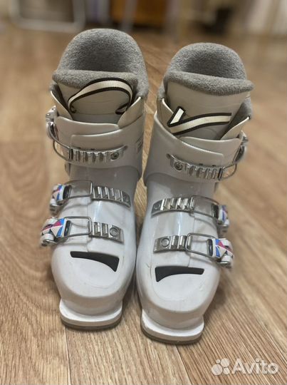 Горнолыжные ботинки