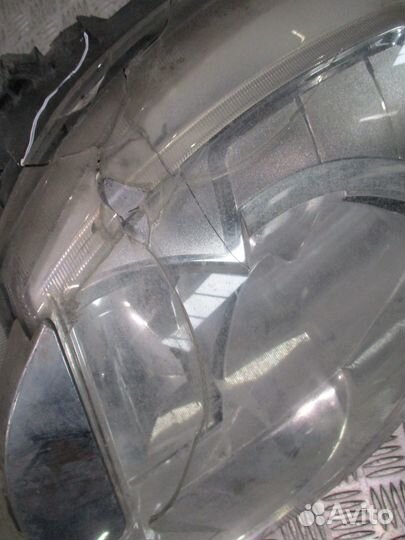 Фара передняя правая DAF 1835875