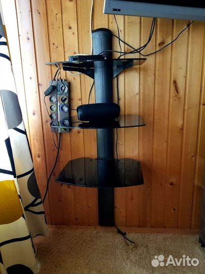 Подвесная полка под тв