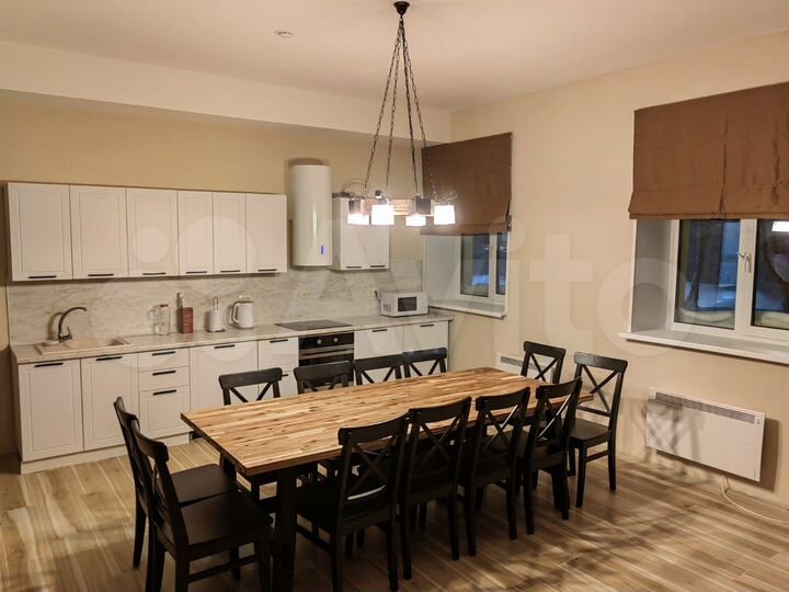 Дом 280 м² на участке 15 сот.