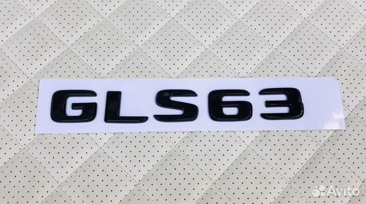 Шильдик GLS63 черный глянец на Мерседес