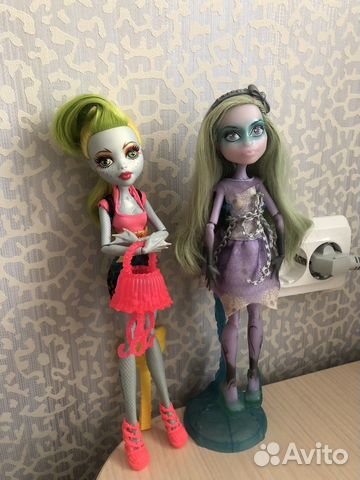 Кукла Монстер Хай лот Лагунафаер Твайла