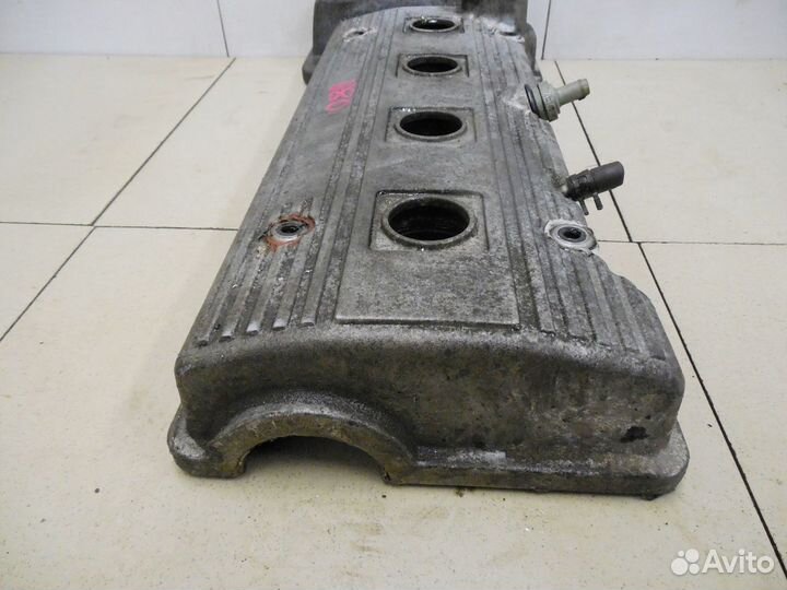 Крышка головки блока (клапанная) Carina E 1992-199